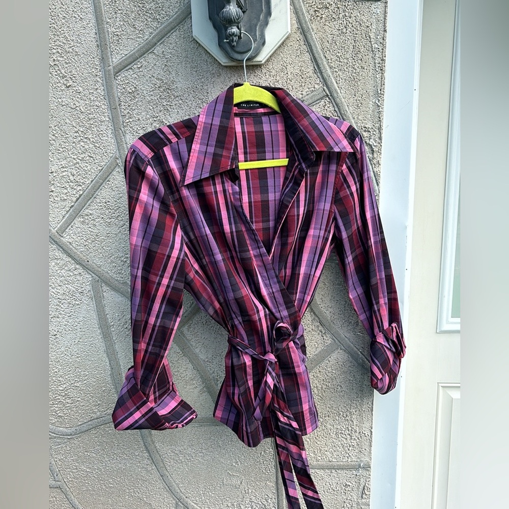 THE LIMITED PINK & PURPLE PLAID BLOUSE LARGE BELTED WRAP SIZE LARGE - Picture 3 of 6